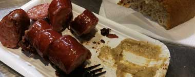 Typisches Wiener Gericht: Eitrige mit an Bugl und an Dreck